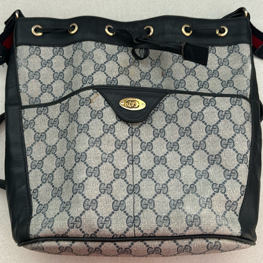 Authentic Gucci bucket bag